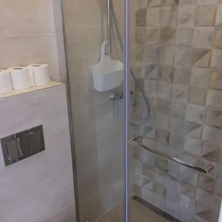 In With Sea View, Balcony, Air Conditioning, Wifi 4492-4 Appartement Podgora