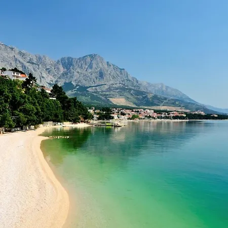 Appartement In With Sea View, Balcony, Air Conditioning, Wifi 4492-4 Podgora (Split-Dalmatia)